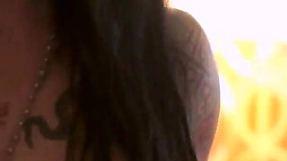 Jenevieve Hexxx, Ophelia and Alura Lesbian Action!