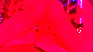 Red Light, Spreader Bar, and a Big Dick for Amber Green