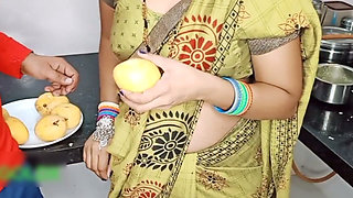 Indian Desi Aunty Show Our Hot Boobs in Kitchen Our Husband Wents to Come Sex