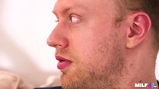 Cougar on the Prowl: Sexy MILF Serene