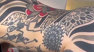 Inside the Training 9: Last-minute Prep in the Hotel Room