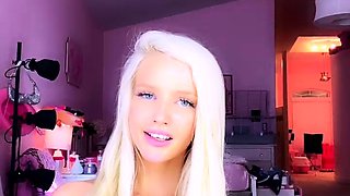 Two big tit blonde babes fucking a big