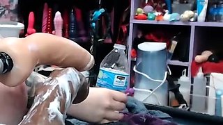Fetish lesbo toys and rims ass with a dildo HD