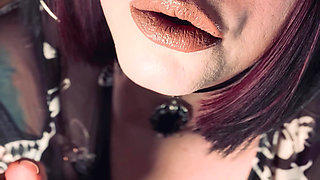 Your Favourite Smoker Tina Snua Tip To Tails 2 Cork cigarettes - Chainsmoking Smoking