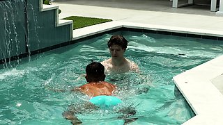 Horny gays bareback sex after a swim