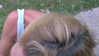 Miley-Weasel - Public - Fremder Typ fickt meine arsch