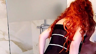 Passionate Sex in the Bathroom, Italian and Latina