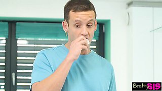 Watch elegant Alex Charger and Simon Kitty's scene