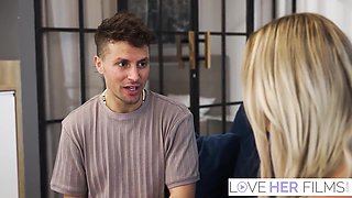 Lola Myluv, Nina Heels And Jay Romero - Blonde Gets Amazing Foot Play