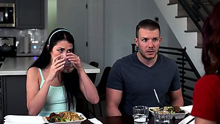 My Family Pies-Mom Plays A Prank, Alex Coal