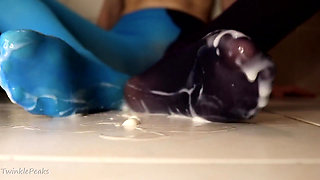 Cum-soaked Pantyhose