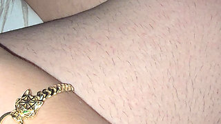 Step sister saw step brother big dick in bed naked and handjob his dick