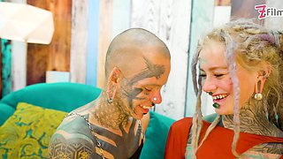 Anuskatzz and Nahlu enjoy some anal play