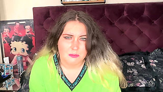 Smoking BBW Cuckolds Cock Sucker