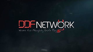 A Wild Ride - Brunette Babe Goes Solo With the Sybian