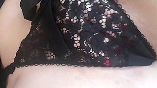 Pulled amateurs close up car sex