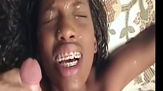 Babe Gives Sloppy Drooling Blowjob