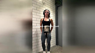 Uncensored Oops: Gym Girl's Virgin Pussy Flash Accident!
