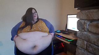 SSBBW secretary humiliated at work by boss - fantasy