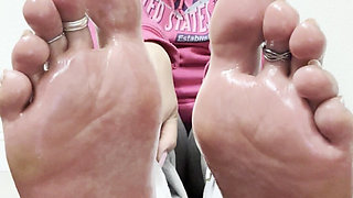 Oiled Mixed Ebony Soles Tease French Pedi JOI