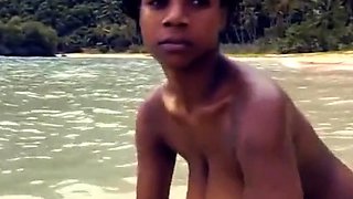 Public Flashing Of Big Natural Tits In The Moment Of Escape