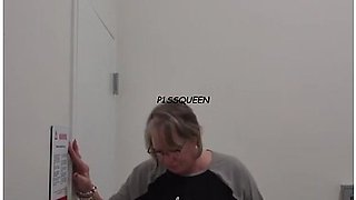 Get Ready To Tan With P1ssqueen W/ Pee