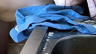 Saudi Man Fucks Arab Maid in Kitchen