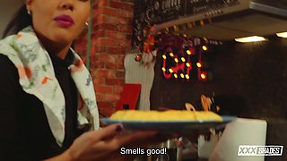 Pablo Ferrari Heats Up Kitchen with Sizzling Group Passion