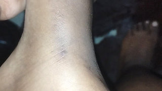 Cute plump african girl shows off her feet, black knees and light thighs for your enjoyment