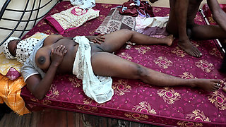 Seducing Stepmom