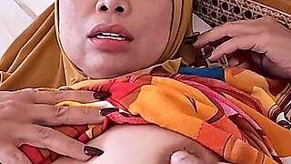 Indo Hijab, Delicious Homemade Sex of Stepmom and Stepson