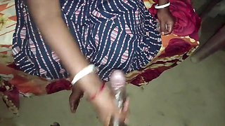 Desi bhabhi Yousokhona and her sultry escapades with Indian girls