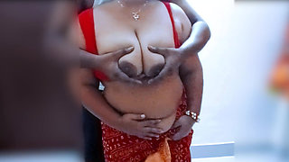 Viral Desi Step Brother and Step Sister Found an Empty House and They Fucked