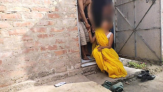 Indian Housewife Outdoor Fucking with Neighbour Brother in Law