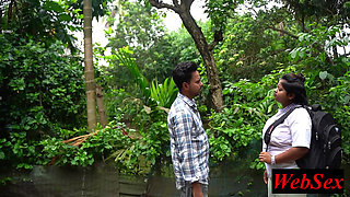 Indian College Girl Sex with Auto Driver! Hot Sex