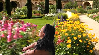 Hot Erotic Royal Yoga with Garabas and Olga