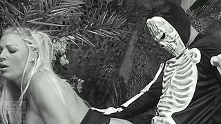 Classic Interracial Foursome Sex Ritual