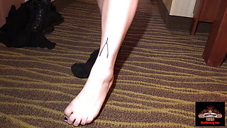 Tattooed Stripper's 1st Bullbang