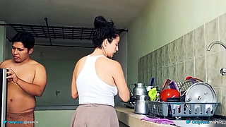 Dakotasex - Latina Maid Gives Full Service Sex in Hotel Room