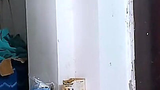 Indian School Girl Ko Tution Teacher Ne Chupke Se Chudai Kiya