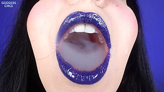 Addicted to My Beauty - Cigar and Blue Lipstick
