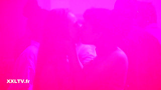 Carollina Cherry Masturbates in the Toilet