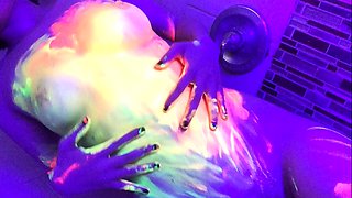 Brunette Solo Webcam Masturbation