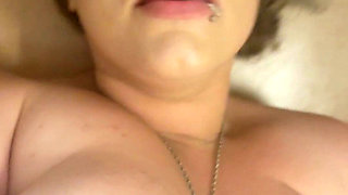 Slutty Snaps From the Wife