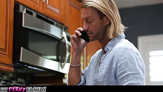 Unimaginable Ryan Mclane and Daisy Fox's taboo sex