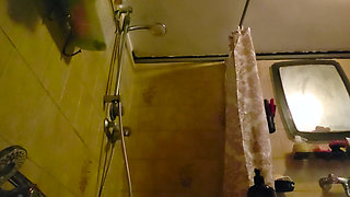 Full Reed After a Binge: Belly Show and Hot Shower