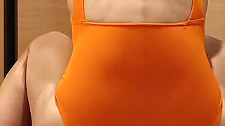 Sports Squirt on the Dildo