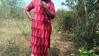 Housewife outdoor fuck