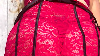 Step-mommy Wants to Squirt for You