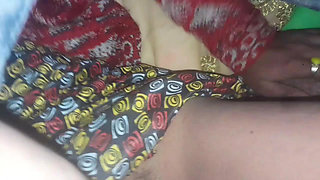 Desi Indian girl ke sath mein ki night chudai